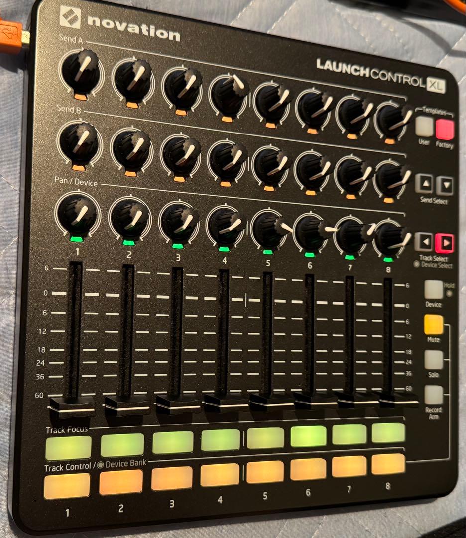 NOVATION Launch Control XL MK2 送料無料 NOVATION ( ノベーション ) LaunchControl XL MK2 MIDIコントローラー