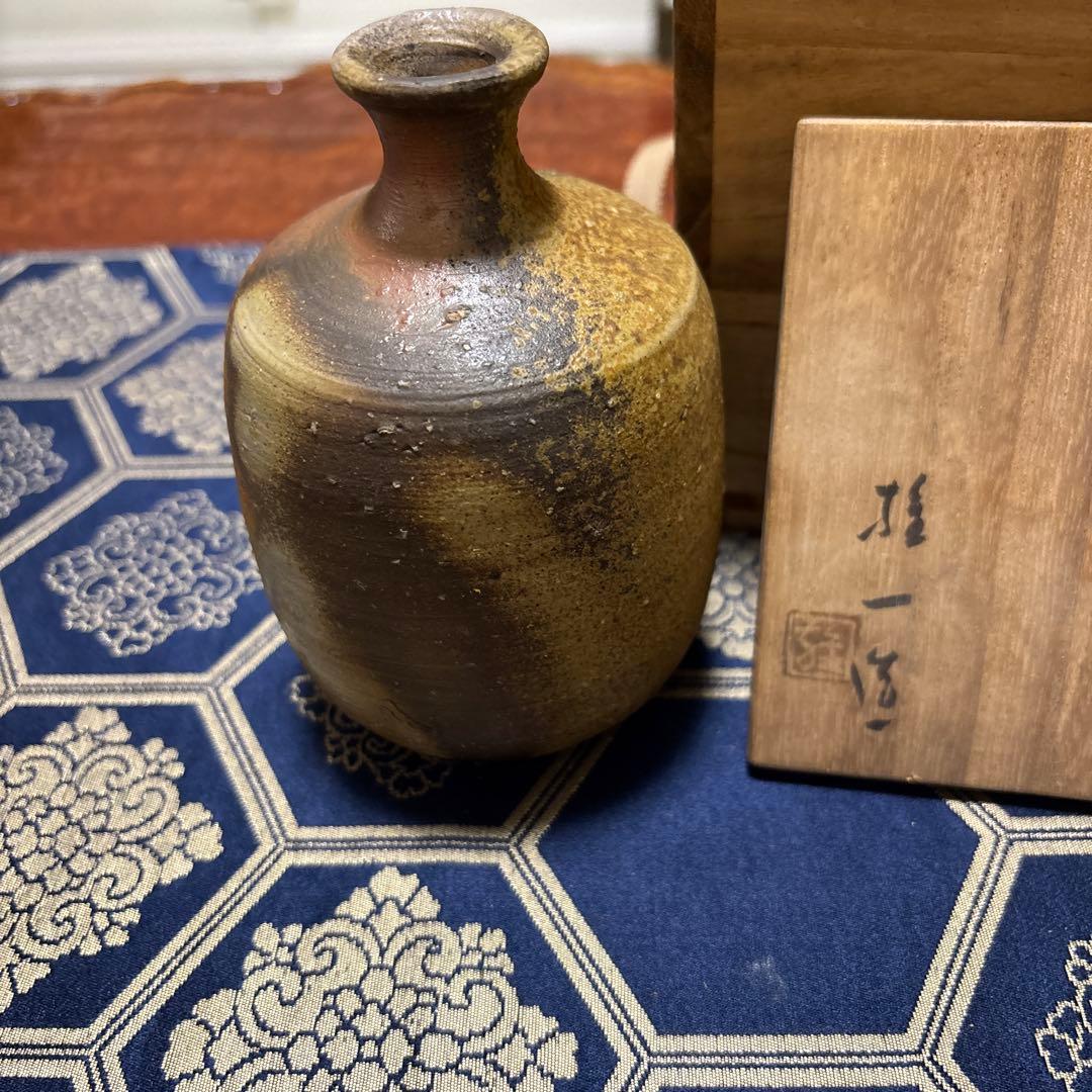 陶器花瓶と木箱セット