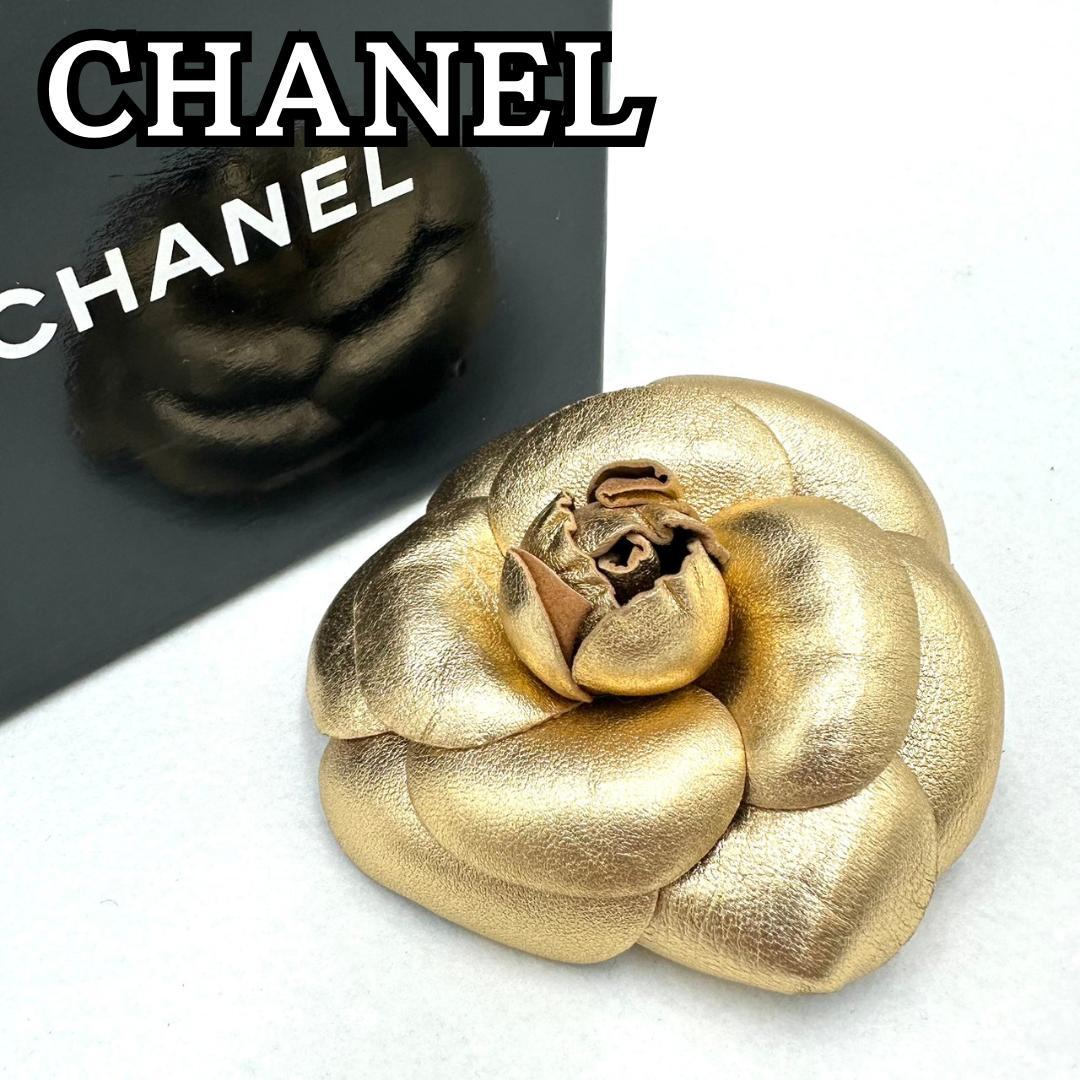 CHANEL シャネル コサージュ ブローチ カメリア ゴールド 保存箱付き