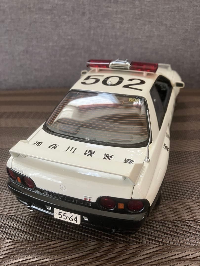 京商　1/18 R32スカイラインGT-Rパトカー　神奈川県警