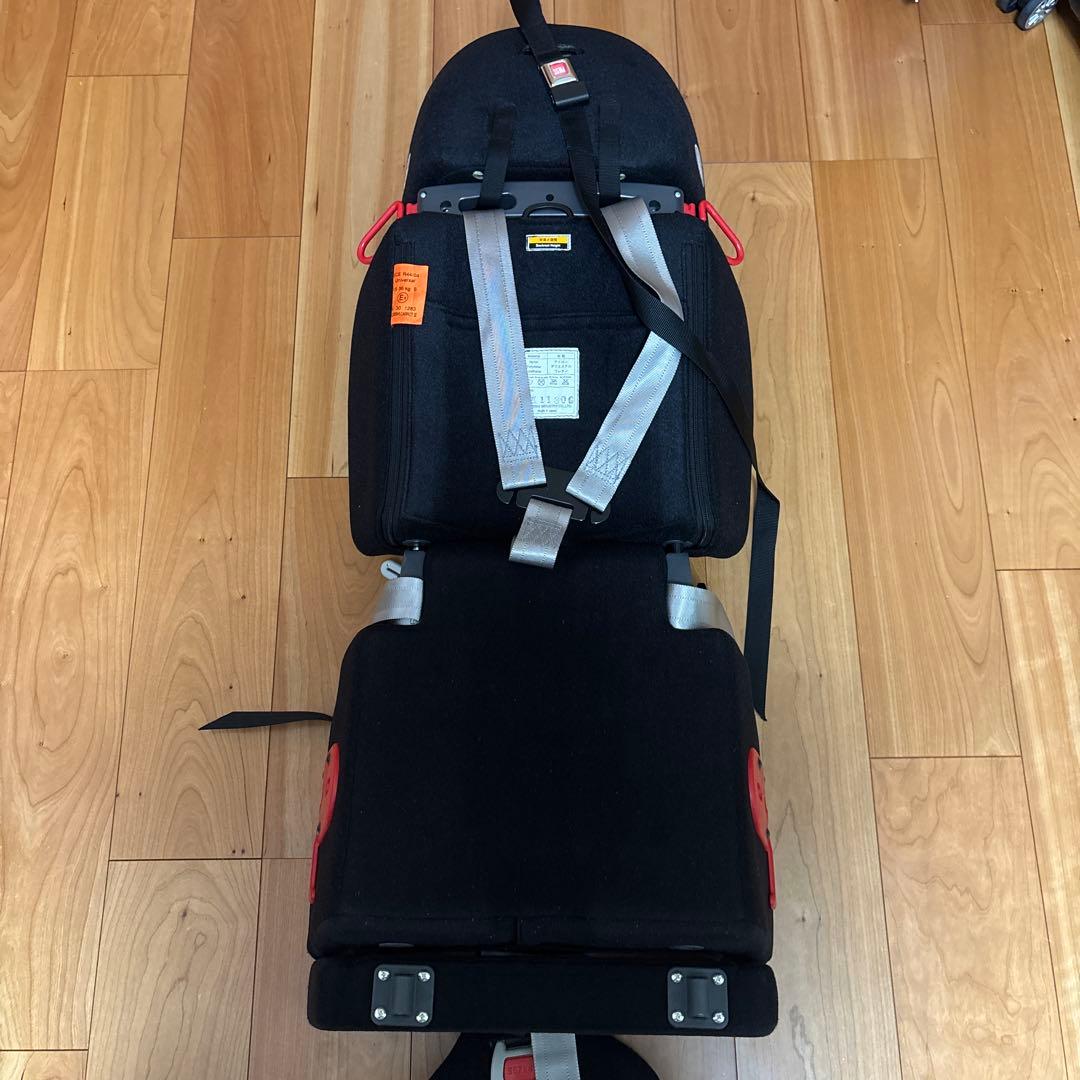 キャロット3 　障害児　カーシート