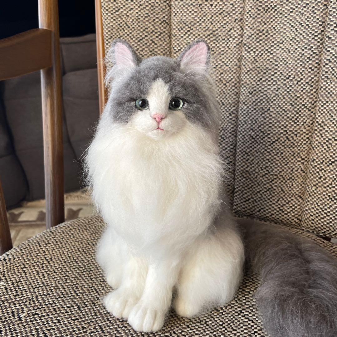 羊毛フェルト 猫 ラグドールちゃん