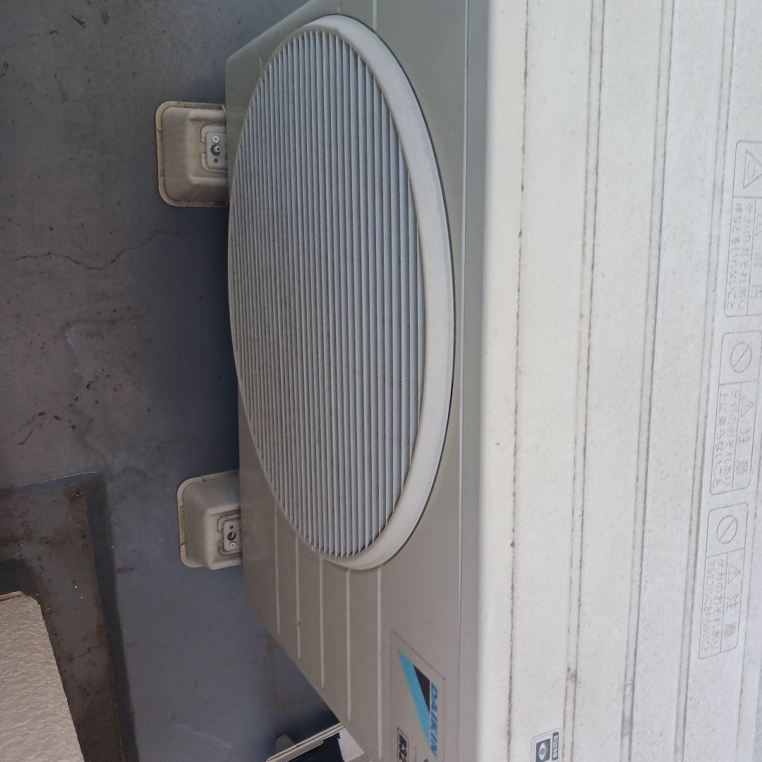 ダイキンエアコン 10帖タイプ 本体セット 東京都東村山市、引取限定です。