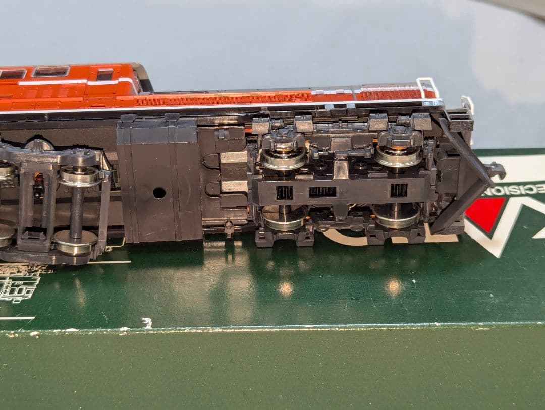 KATO　DD51　耐寒形　【1-701】　HOゲージ　パーツ未使用