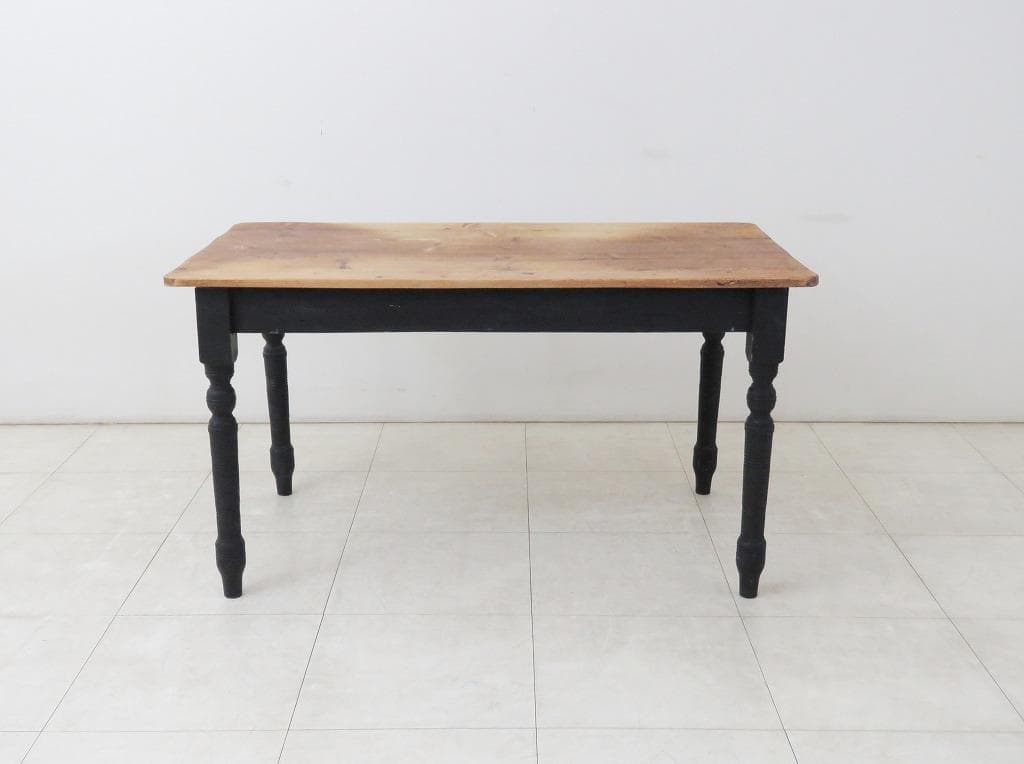 きつねっ子様 ヴィンテージ パイン材ダイニングテーブル シャビー検イギリスフラン