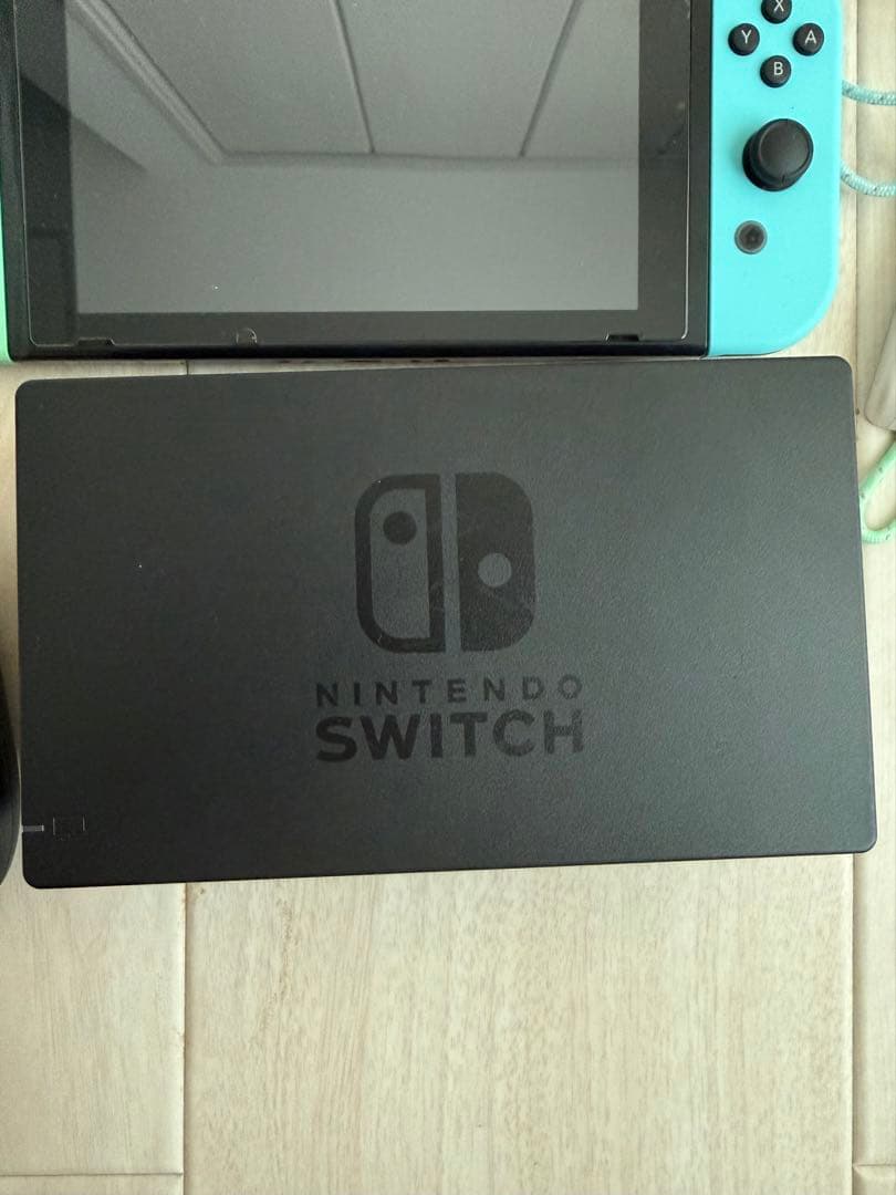 【美品】Nintendo Switch 本体 どうぶつの森コラボポーチ付き