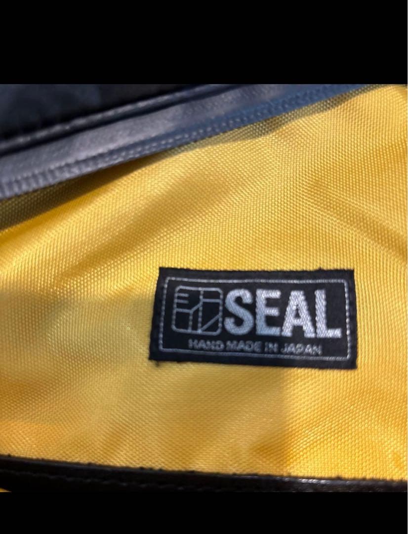 本日限定値下げシール×フジクラパラシュート　ビジネスバック　メンズ　ブラック