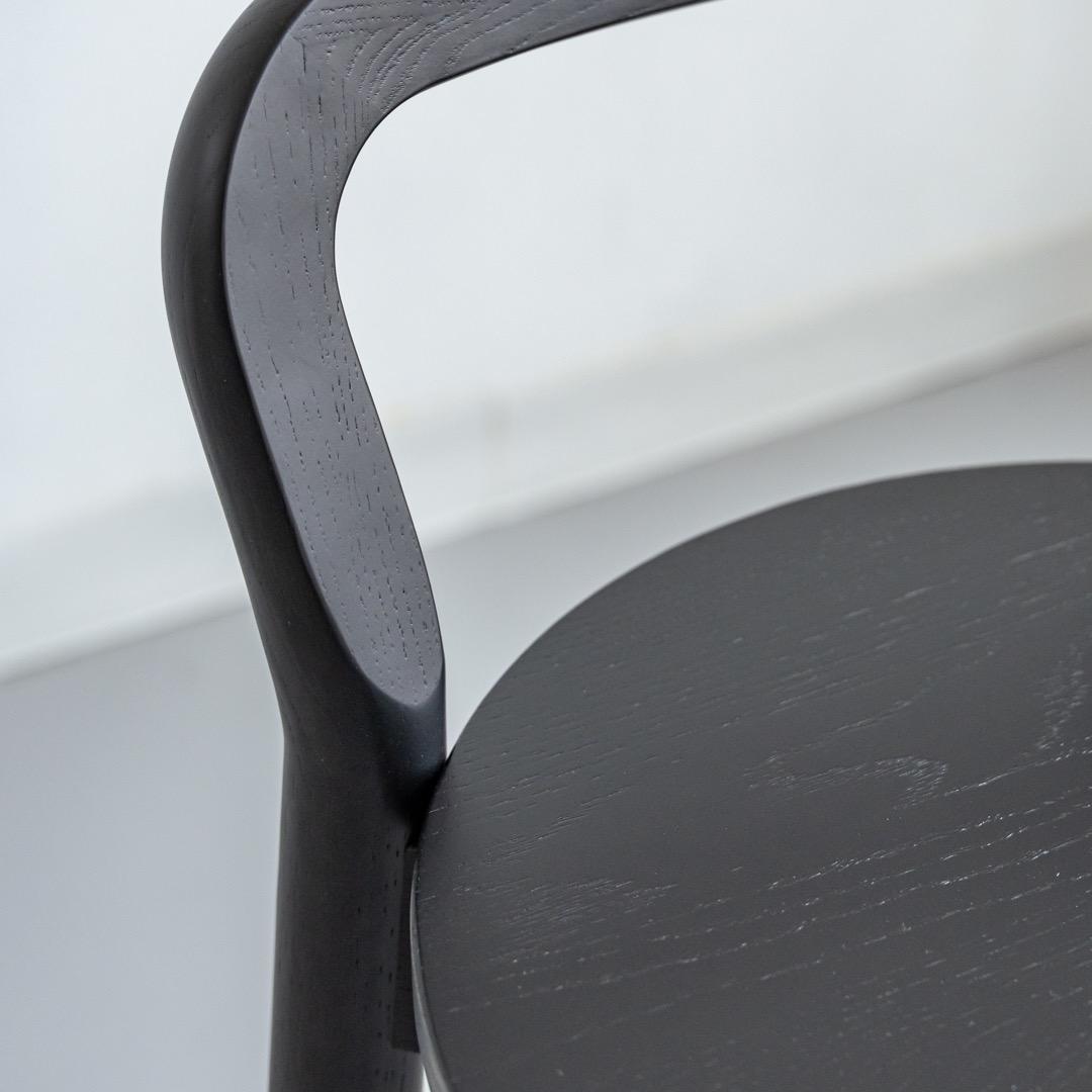 カリモクニュースタンダード　キャストール　ロータイプスツール　定価¥75,900