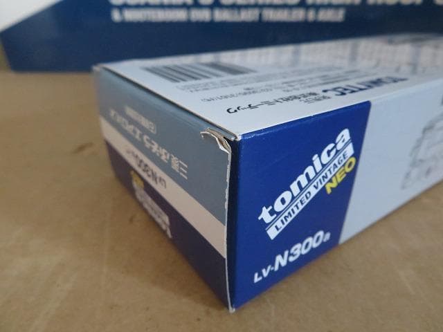 期間限定値下 トミカリミテッドヴィンテージNEO LV-N300a 三菱ふそう