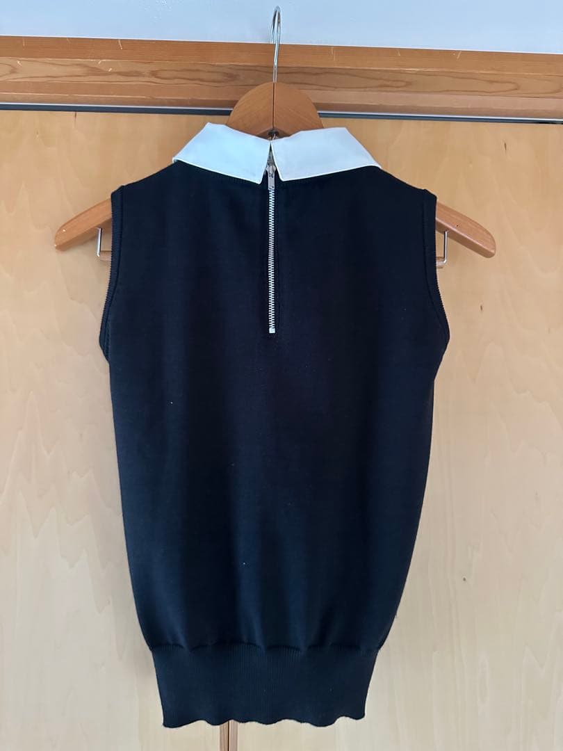 Sheller シェリエ　襟付きタンクトップ