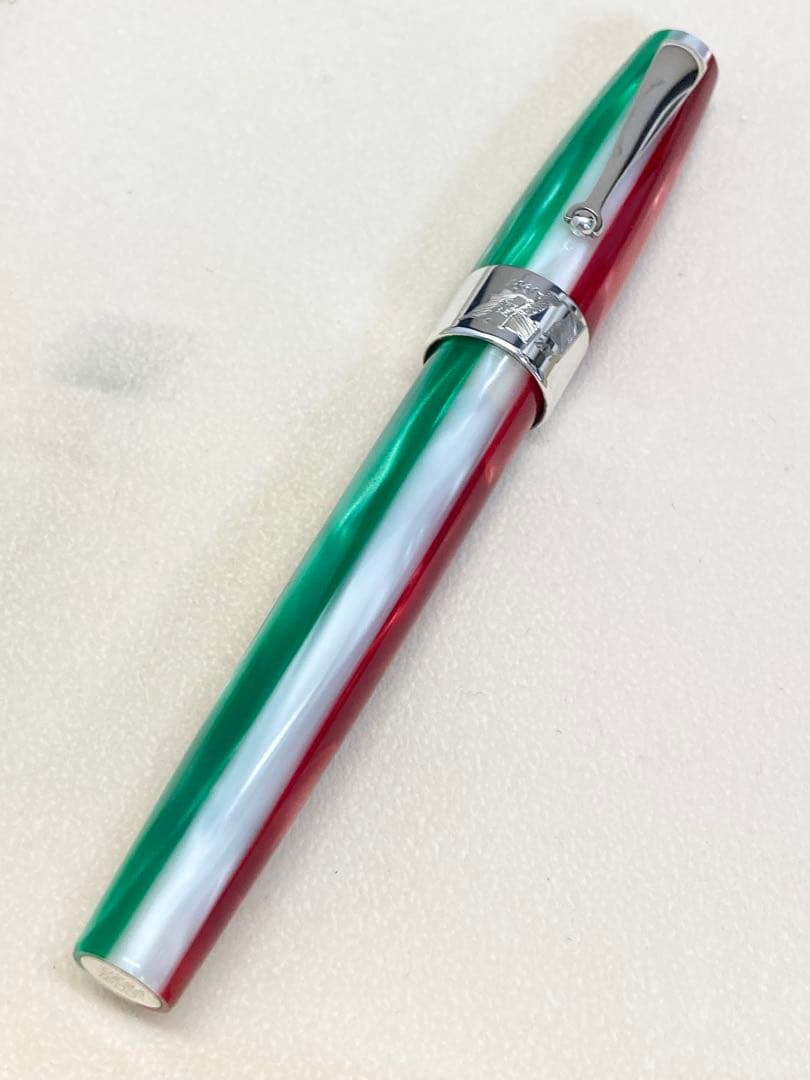 モンテグラッパ　イタリア150周年　ボールペン　シルバー