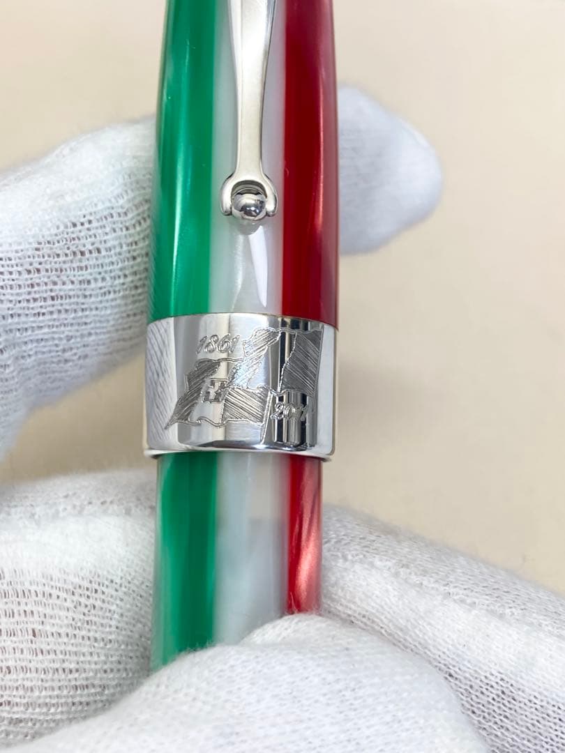 モンテグラッパ　イタリア150周年　ボールペン　シルバー