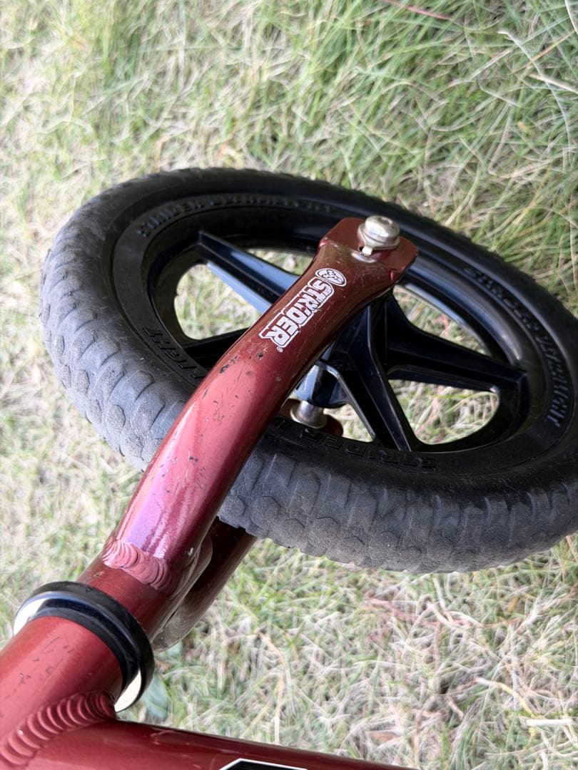 STRIDER PRO メタリックマルーン 12インチ【シンプルで軽い】｜Amazon