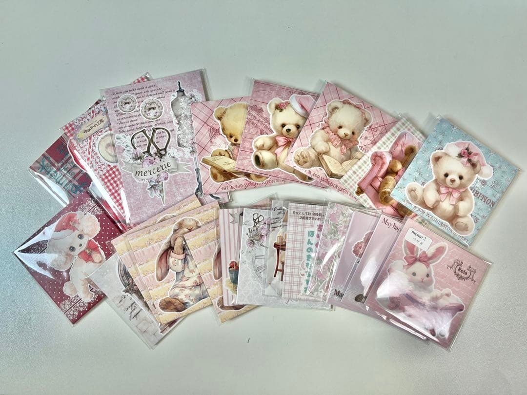 コラージュグッズたくさんまとめ売り♫