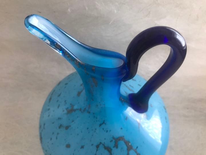 ペルシアガラスの水差し