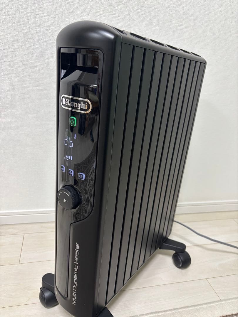 訳あり美品】DeLonghi オイルヒーター ブラックmdhu15-pb