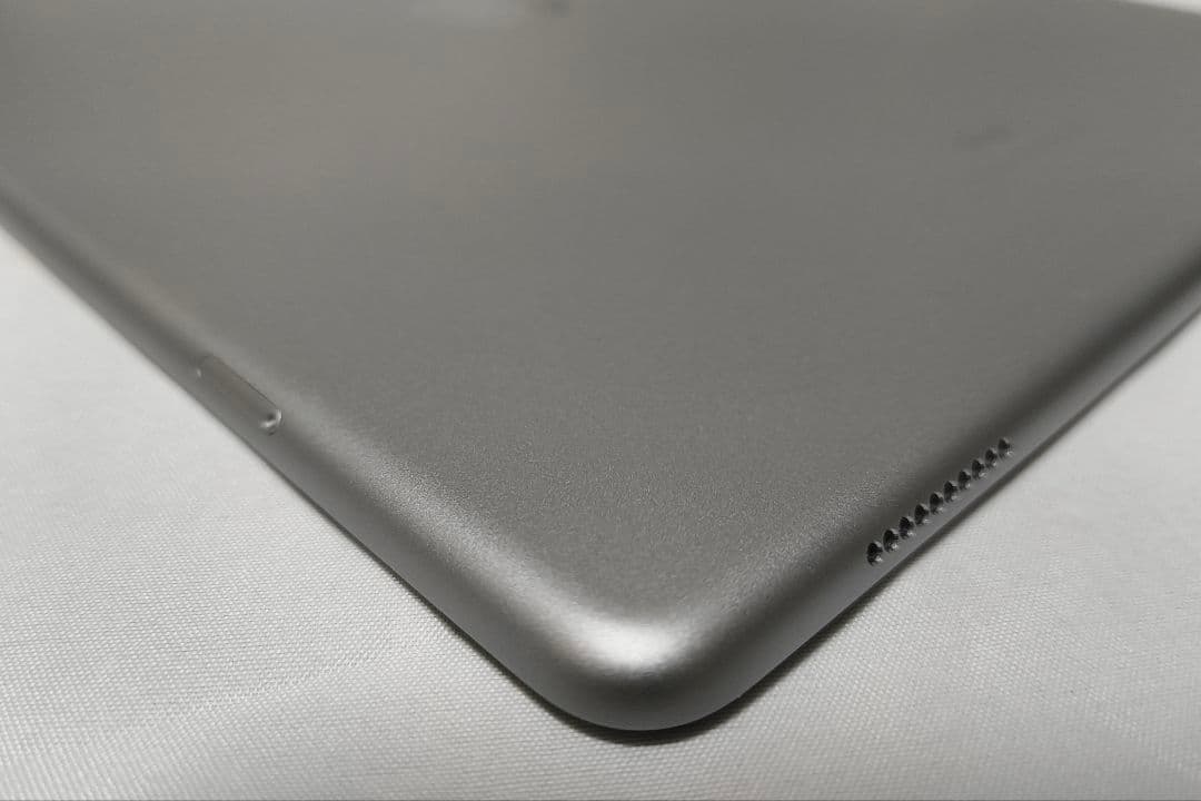 BT100%】iPad Pro 12.9 第2世代 256GB SIMフリー