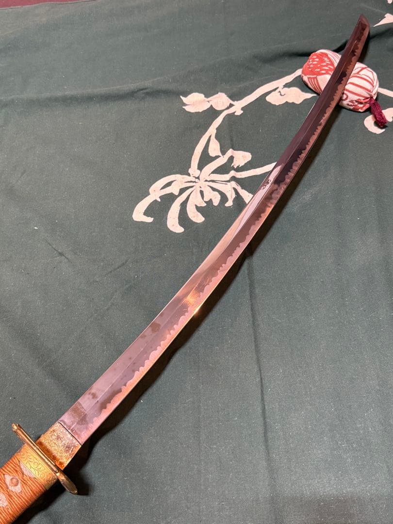 模造刀　糸巻太刀拵　赤鞘　コスプレなどに