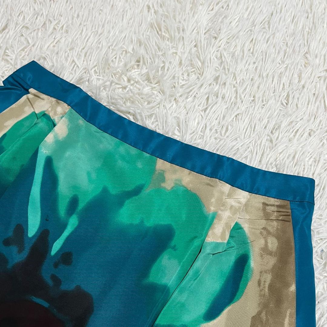 美品✨セリーヌ シルク 総柄 花 スカート グリーン 38