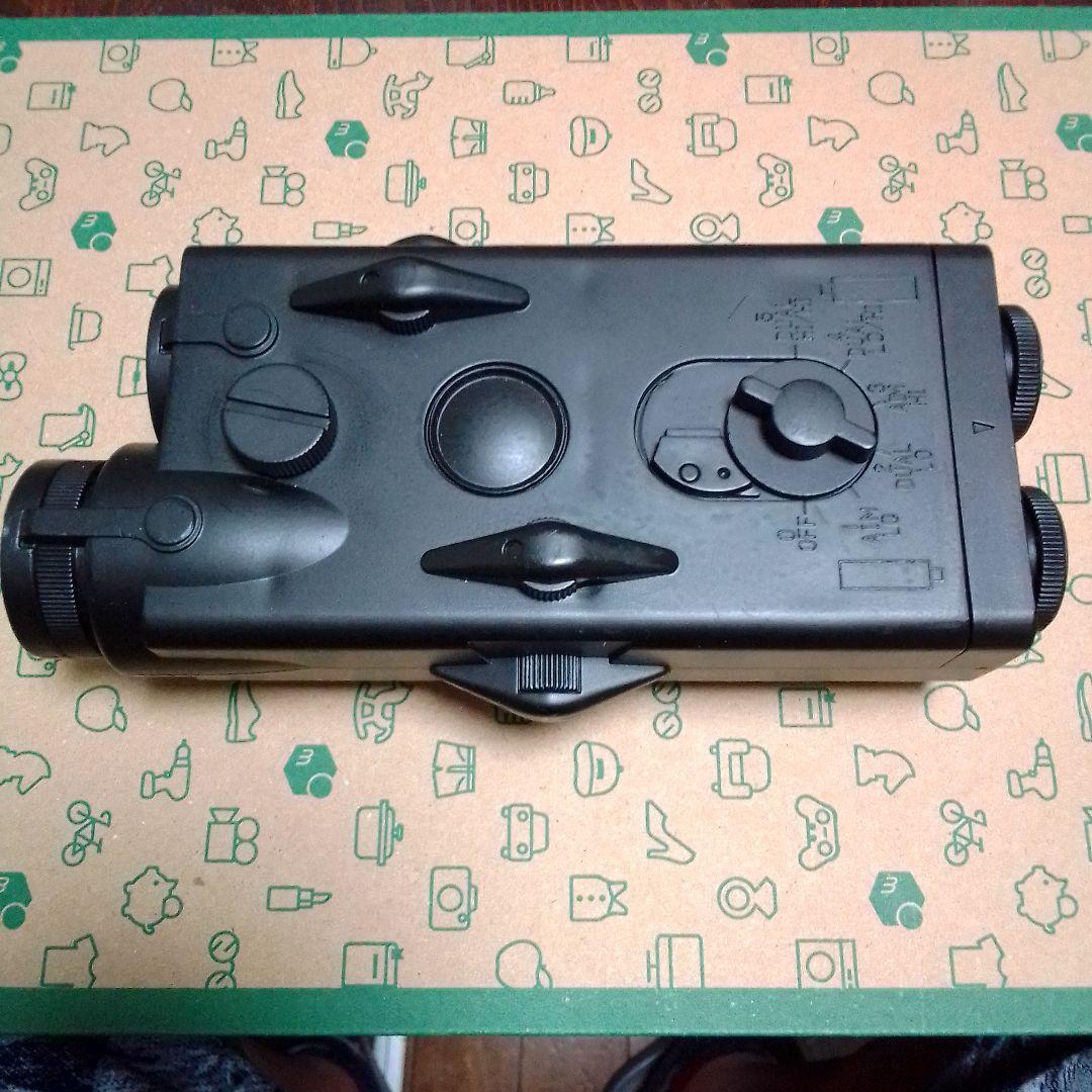 PEQ-2形　グレネードランチャー