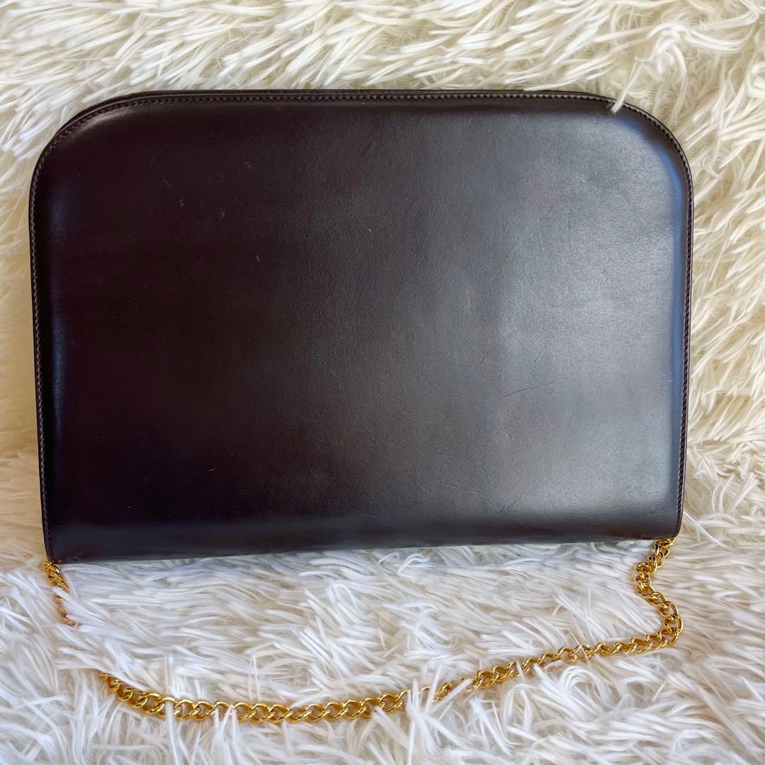 サルヴァトーレフェラガモ ガンチーニ チェーン　ショルダーバッグ ブラック