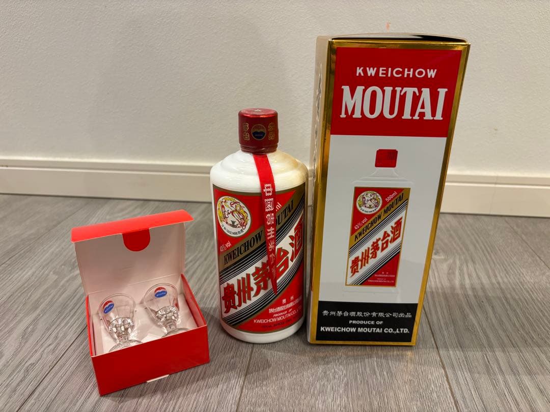 貴州茅台酒　マオタイ酒　43% 500ml Amazon.co.jp: 貴州マオタイ酒500ml アルコール53度（翌日出荷可