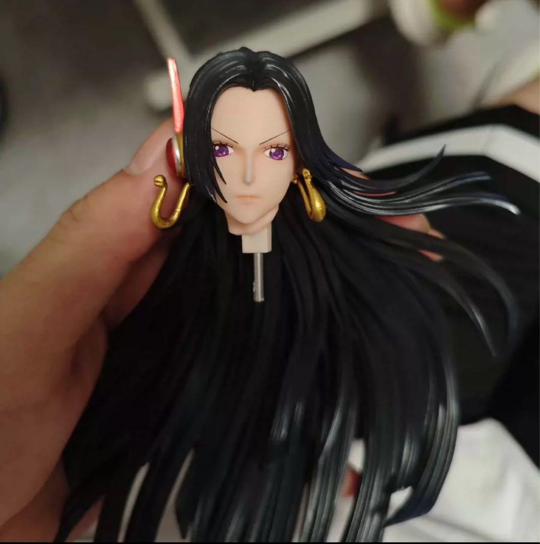 ワンピース ボア・ ハンコック 【エッグヘッド赤服】 ガレージキット