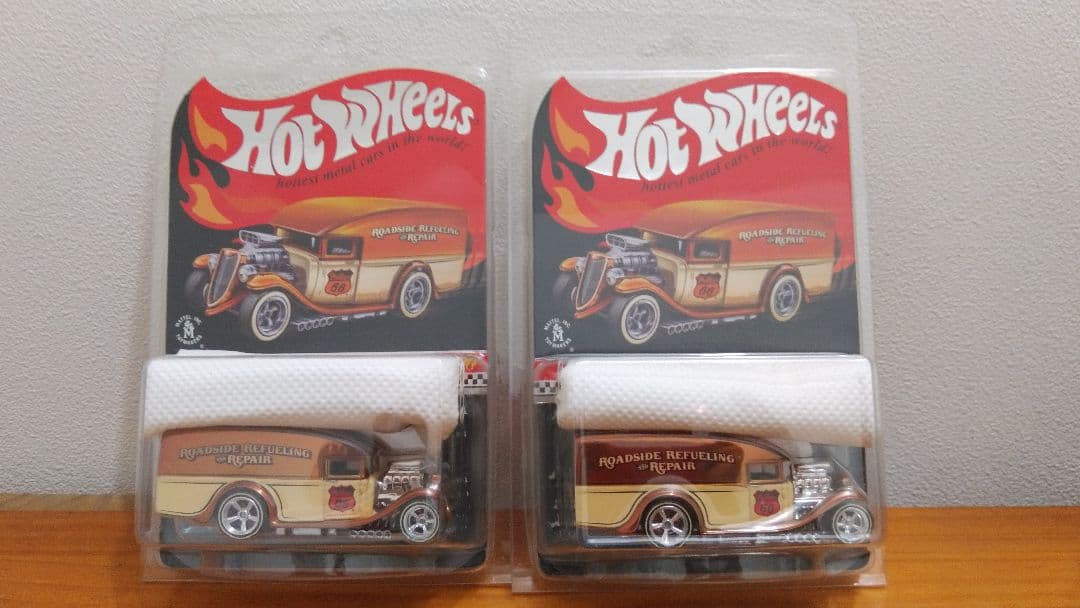 ホットウィール RLC Blown Delivery2台