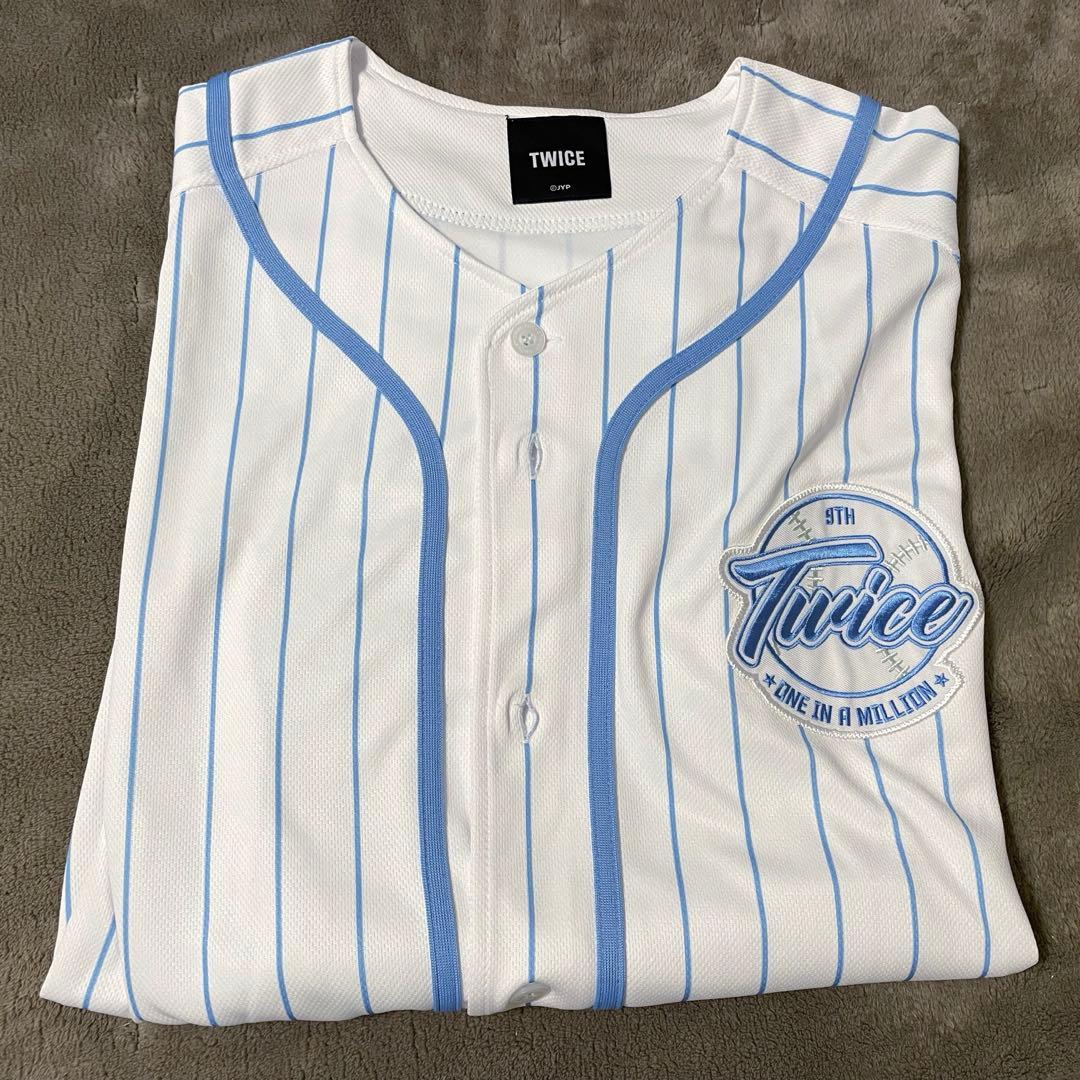 TWICE  9ROUND ユニフォーム　ミナ