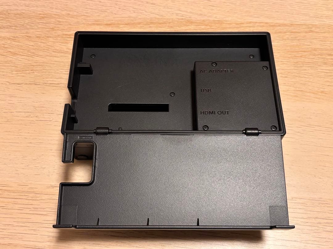 バッテリー強化版　SDカード付　Nintendo Switch 本体