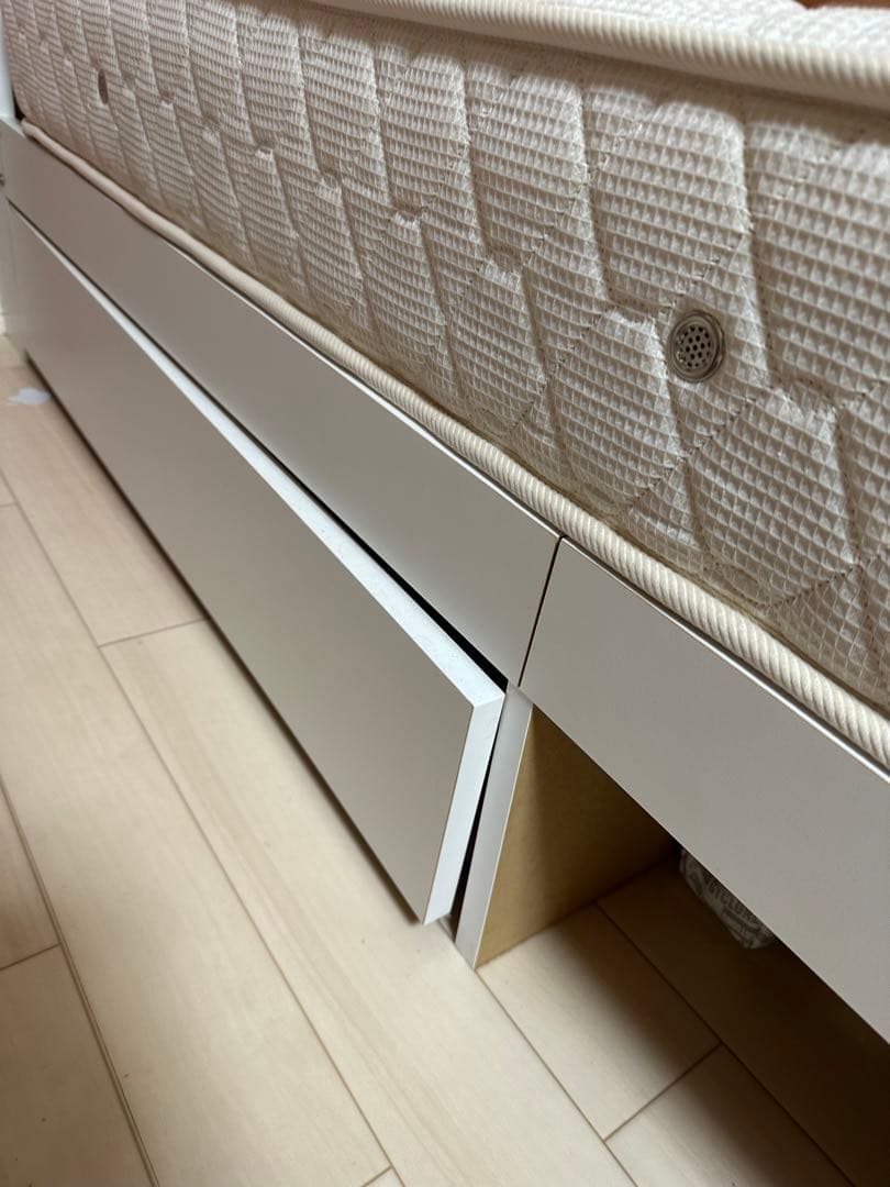 シングルベッド　マットレス付き