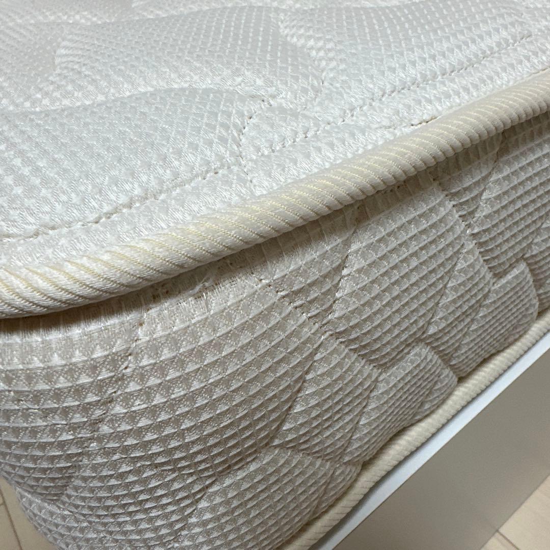 シングルベッド　マットレス付き