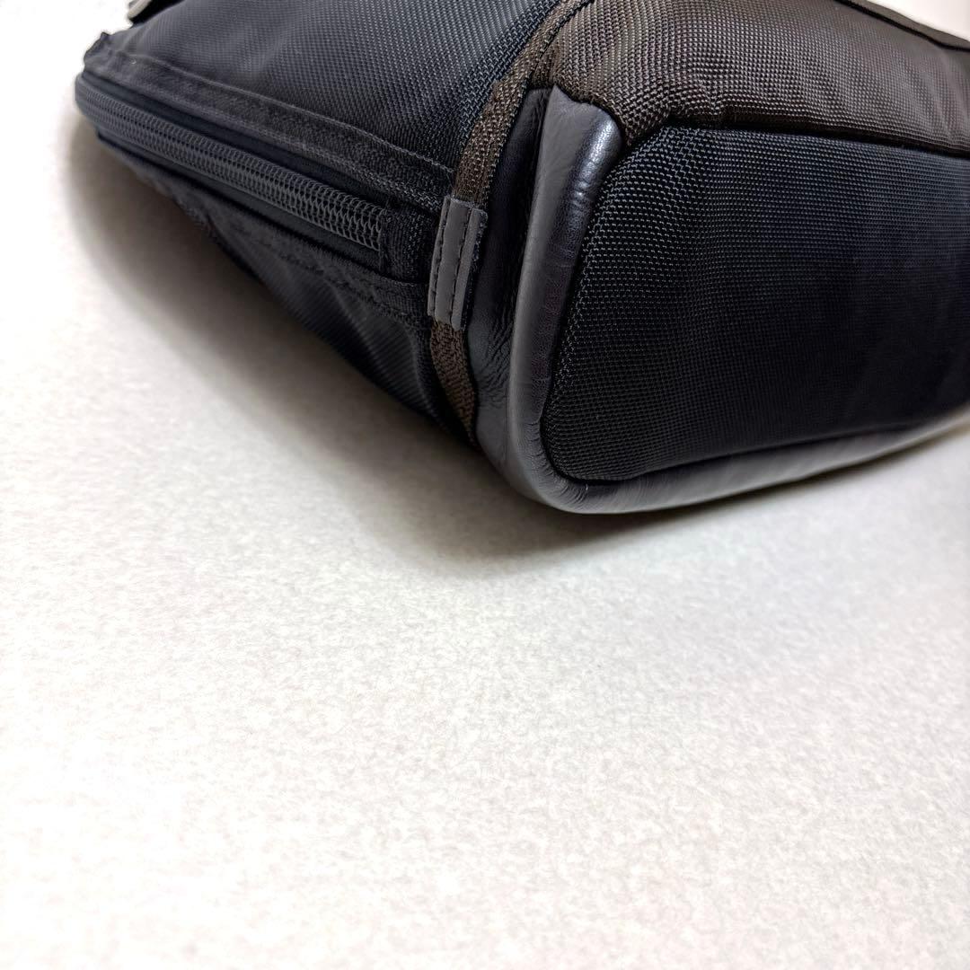 美品 TUMIトゥミ ALPHABRAVOR 222610HK2 ビジネスバッグ