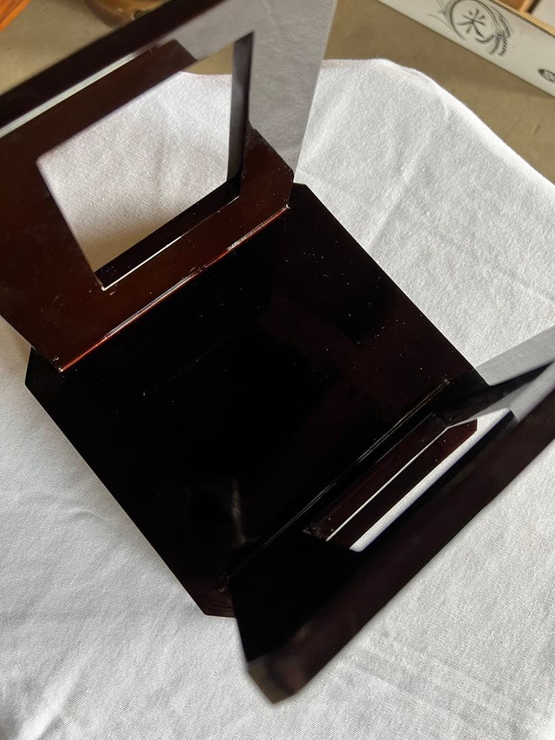 旧家蔵 黒漆塗 山水群鶴蒔絵 花月台 時代箱付・蒔絵盃台・大中小 三盃 時代物