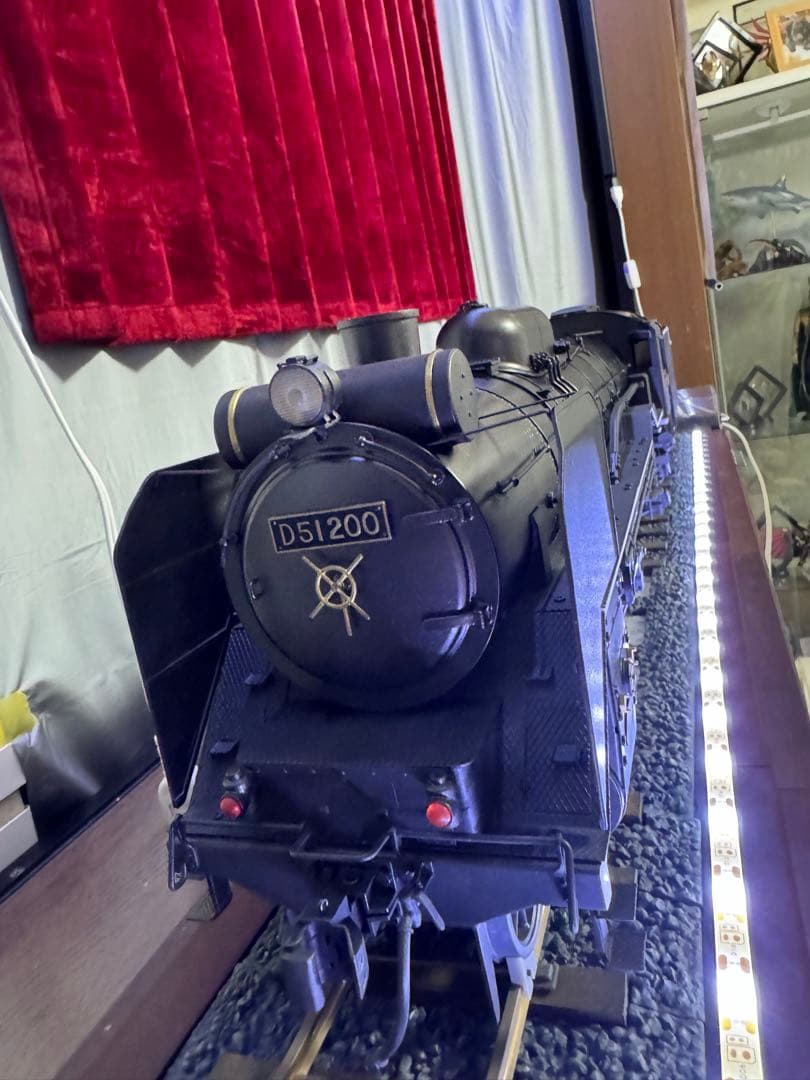 完美品 デアゴスティーニ D51蒸気機関車を作る 塗装完成品 - メルカリ
