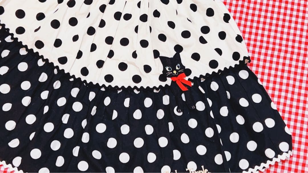 シャーリーテンプル　スカート