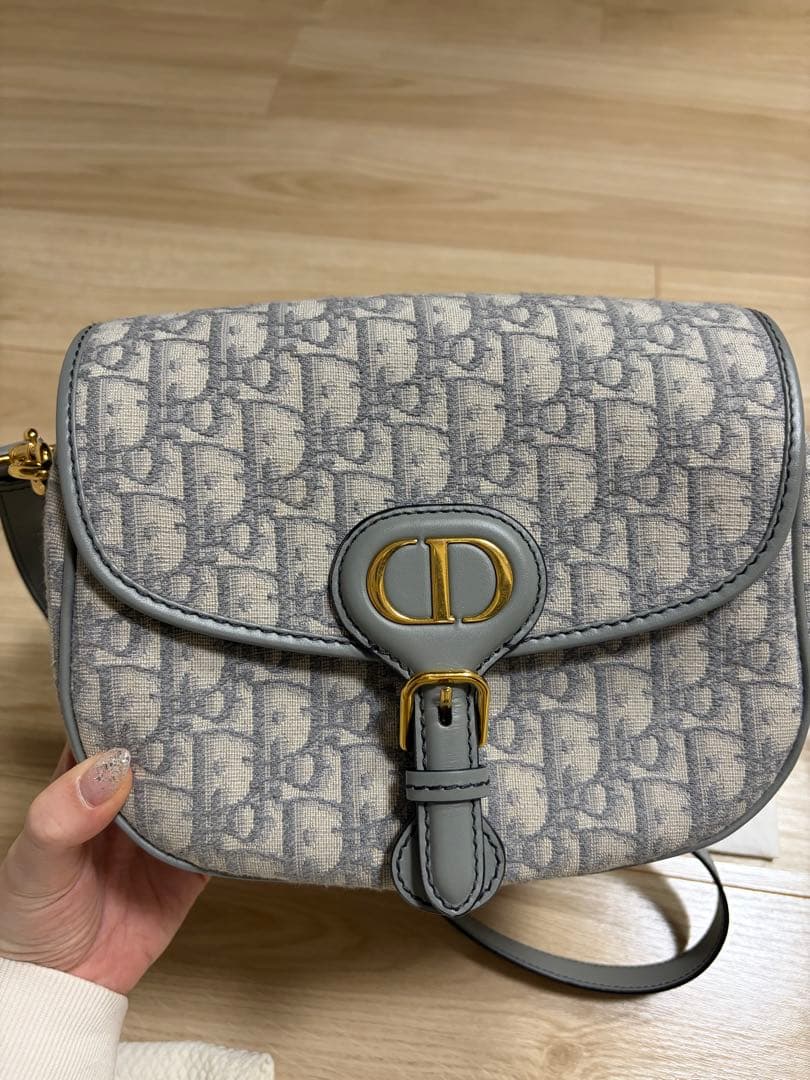ゆら　Dior ボビー　ミディアム　グレー バッグ