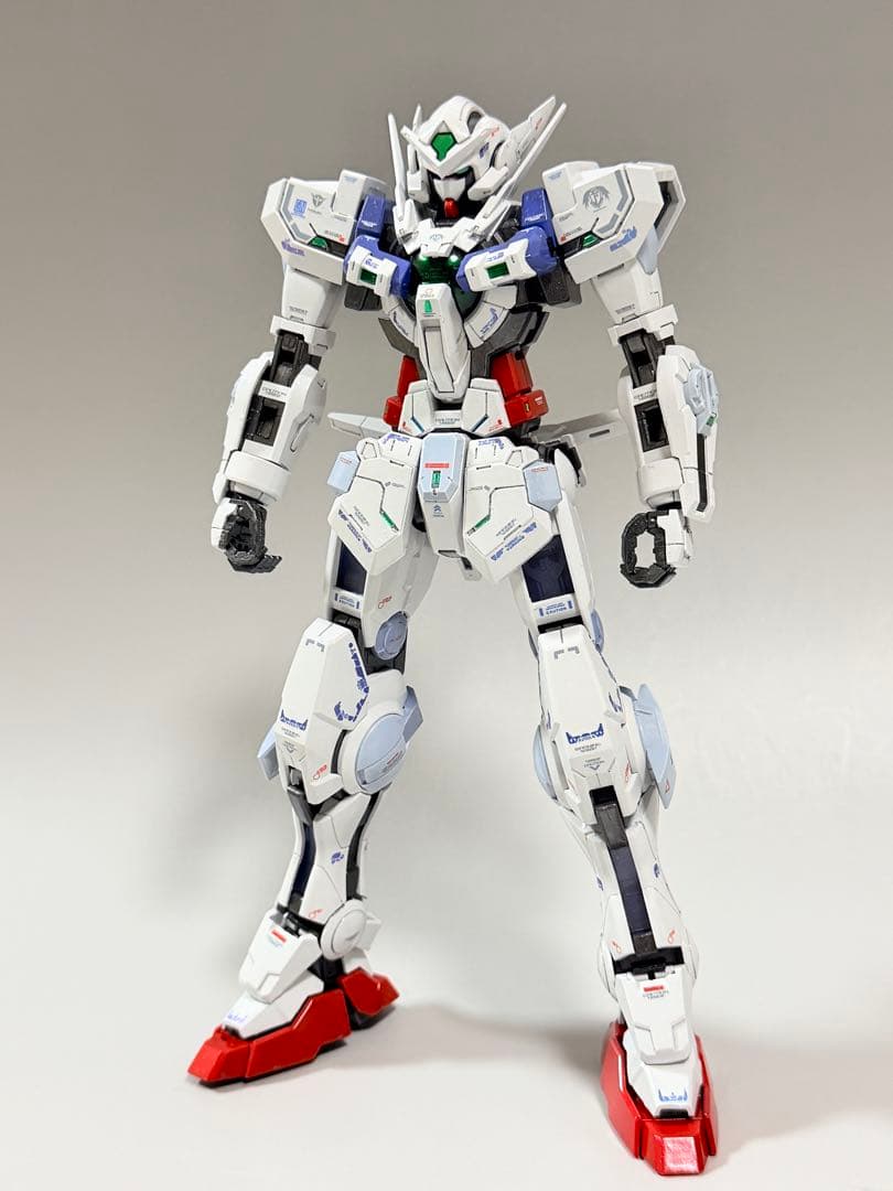 ガンプラ完成品　MGガンダムアストレア＋プロトGNツインブロードブレード