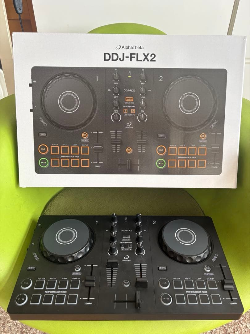 AlphaTheta DDJ-FLX2 ⭐︎持ち運びバッグとカバー付⭐︎ AlphaTheta DDJ-FLX2 ⭐︎持ち運びバッグとカバー付⭐︎