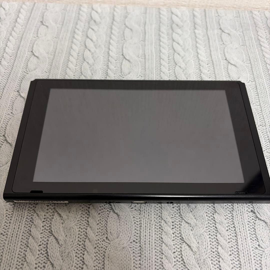 Nintendo Switch 本体、ドック、充電ケーブル、、HDMIケーブル