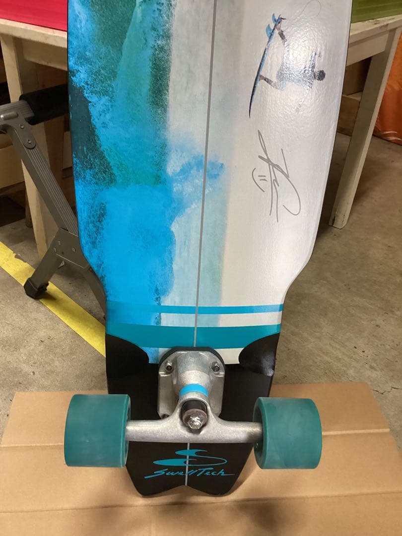 格安サーフスケート世界チャンプイタロフェレーラ(37インチ)