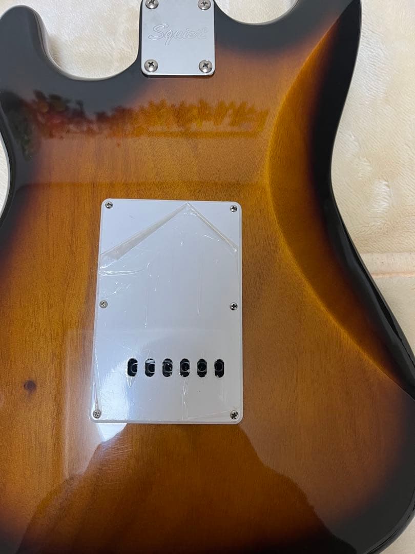 【調整済】Squier スクワイア　fender ストラト　エレキギター　美品