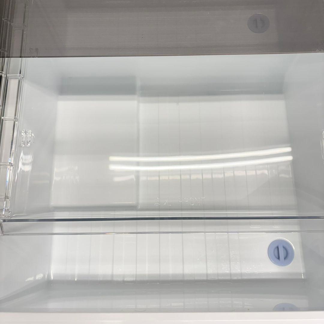 540東芝2024年製 大型冷蔵庫 ガラス割れあり 完動品 300L強 自動製氷