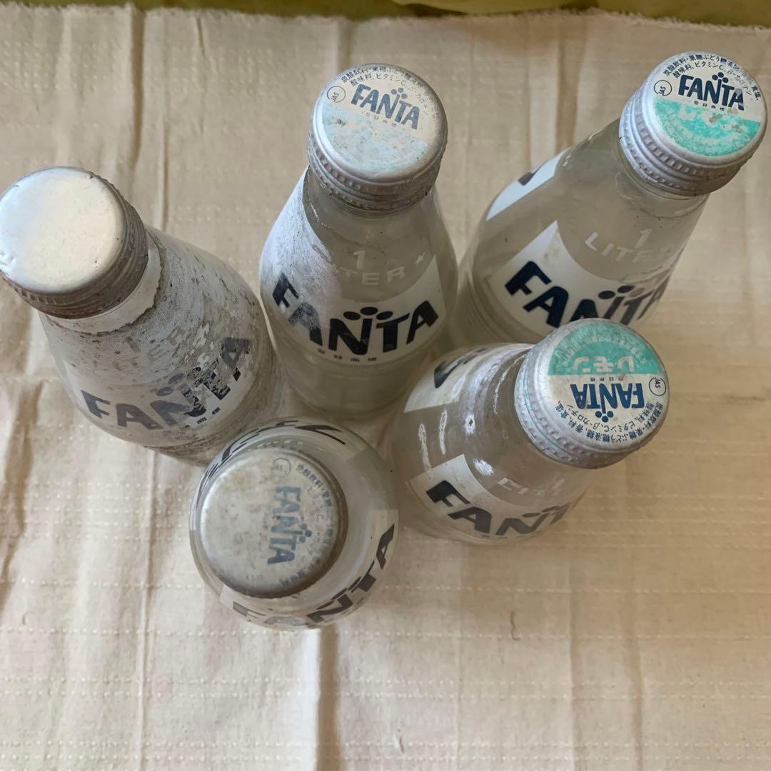 何十年前のファンタ1リットル瓶バラ売り可‼️ 何十年前のファンタ1
