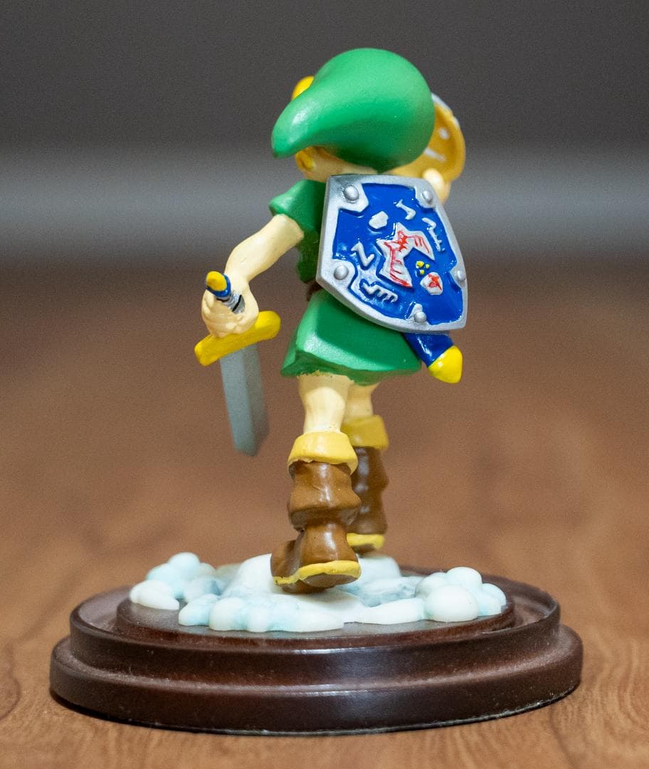 ゼルダの伝説 ムジュラの仮面 ドームフィギュア リンク