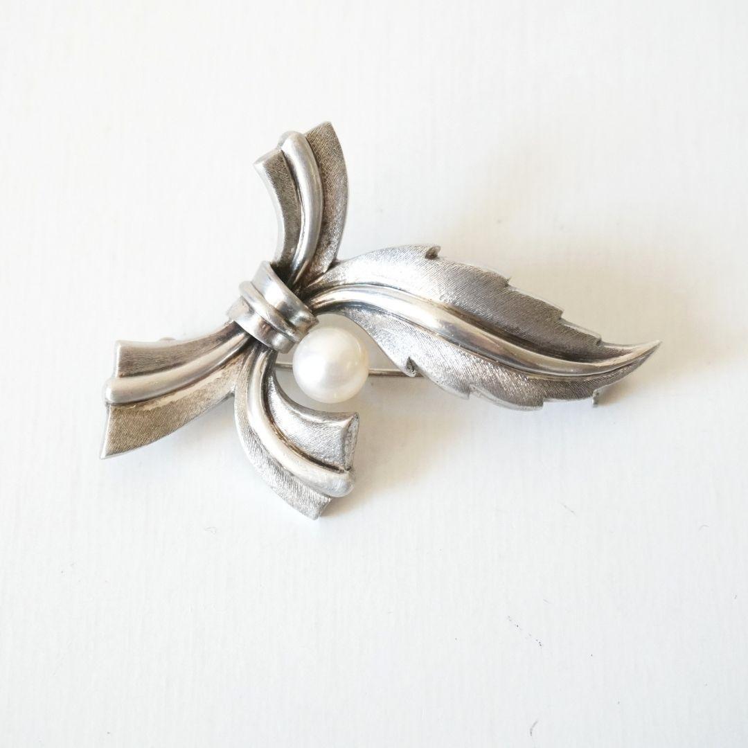 MIKIMOTO ミキモト リボン パール ブローチ - メルカリ