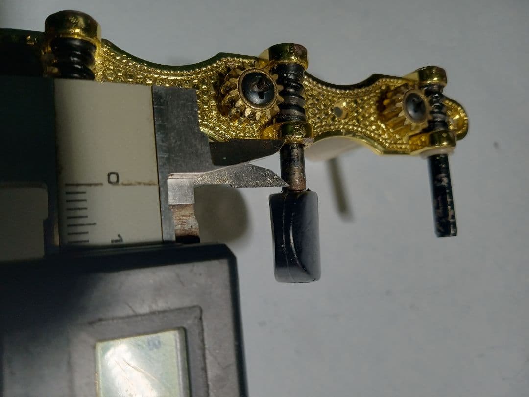 ギターペグ 曲がり修正治具 製作