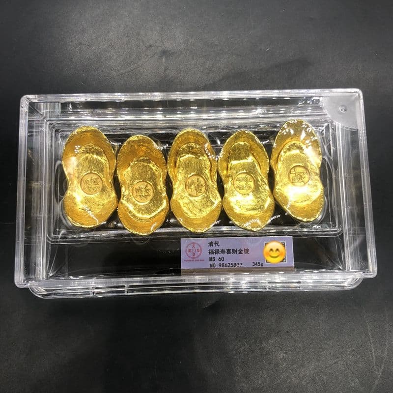 完全限定生産「清水焼 京都舞妓ハローキティお皿」 新品 未使用 ハロー