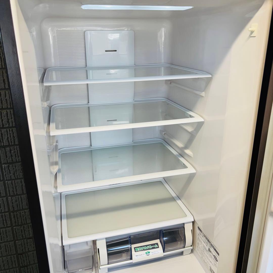 日立 315L 冷蔵庫 大容量 おしゃれ ブラウン ガラス面【地域限定配送無料】