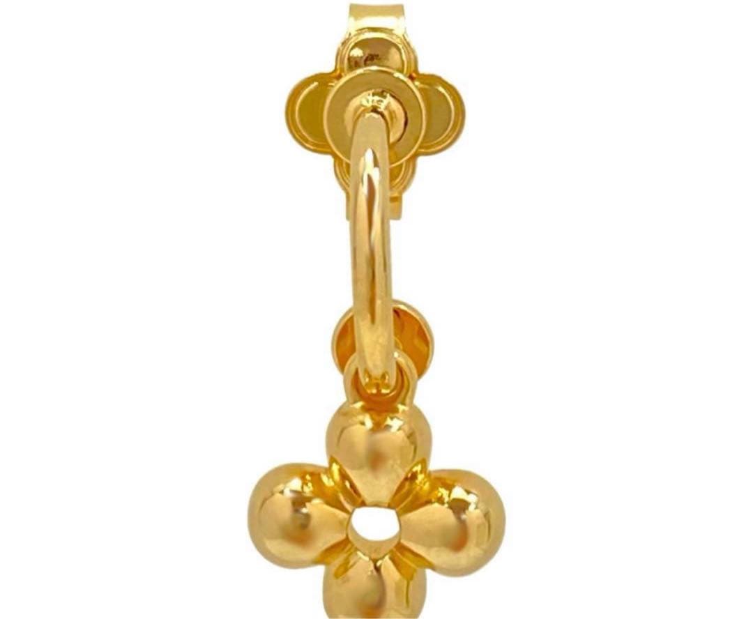 LOUIS VUITTON フラワーモチーフピアス